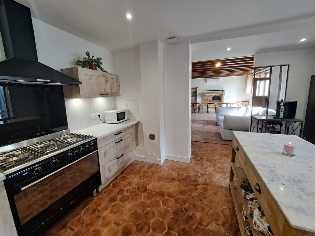 Cuisine ouverte sur séjour